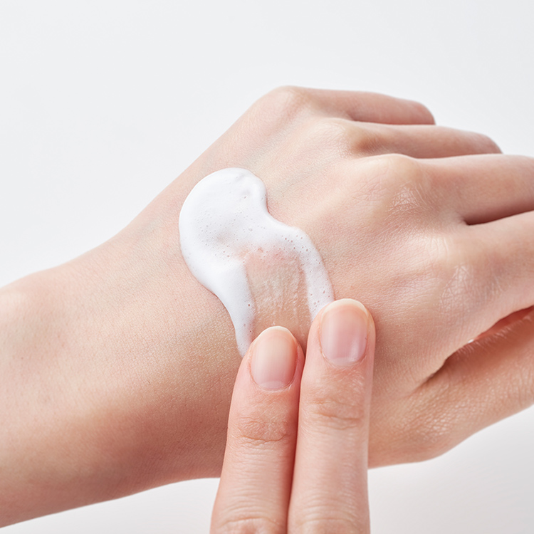 薬用ホワイトニングスパークリングセラム［医薬部外品］